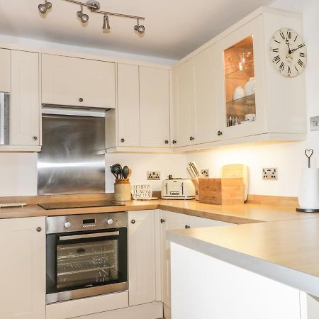 Cottage Val Fylingdales ภายนอก รูปภาพ